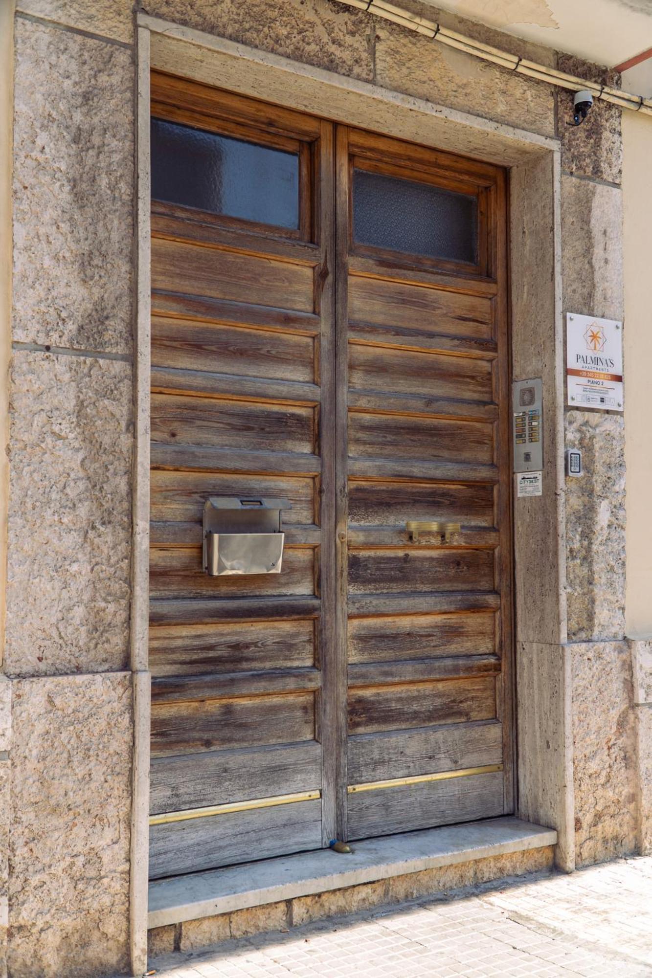 Palmina'S Apartments برينديسي المظهر الخارجي الصورة
